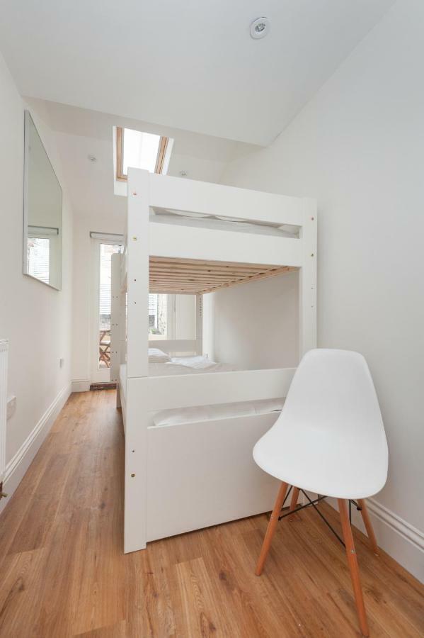 Sea Breeze Cottage With Parking By Myholidaylet Brighton Bagian luar foto
